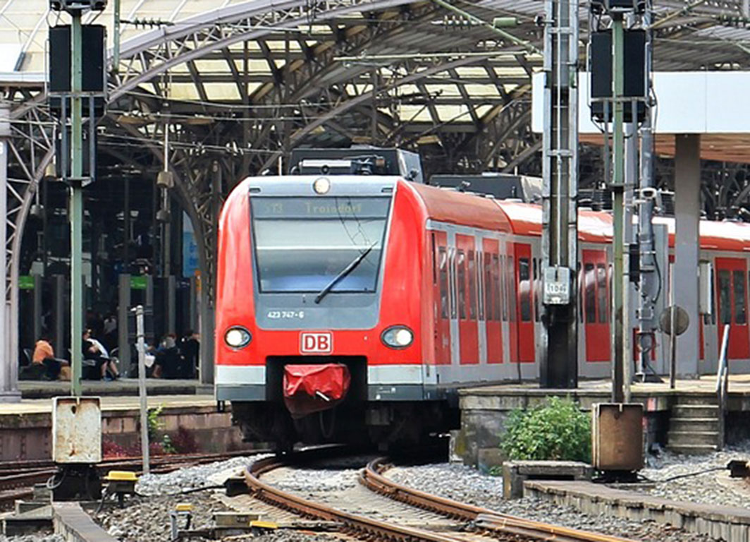 Ausbau-der-Gummersbacher-Stra-e-Auswirkungen-auf-den-Zugverkehr-in-K-ln